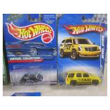 (EC1) Assorted Hot Wheels in Packag... (EC1) Assorted Hot Wheels in Packag...