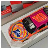 1/24th Scale Action Stock Car Nascar DieCast 1/24th Scale Action Stock Car Nascar DieCast