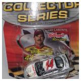 Nascar 1/64th Die Cast (3) Nascar 1/64th Die Cast (3)