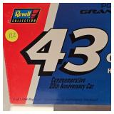 Revell 1:24 Scale Nascar Revell 1:24 Scale Nascar