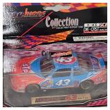 1/43rd Scale Nascar Diecast Cars (2) 1/43rd Scale Nascar Diecast Cars (2)