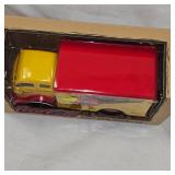 1999 Ertl Coca Cola Delivery Collectible 1999 Ertl Coca Cola Delivery Collectible