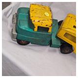 1950's Structo Car Hauler Semi 1950's Structo Car Hauler Semi