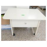 Entry - mobile stand