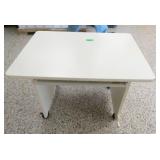 Entry - mobile stand