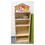 Rm 17 - storage shelf