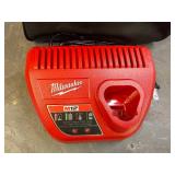 M12 Charger & Milwaukee Bag Brand new items