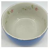 Vintage Hall's Superior Quality Kitchenware Blue Floral Mixing Bowls