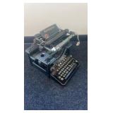 Antique Remington Typewriter Antique Remington Typewriter