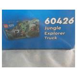 LEGO City Jungle Rotating Explorer ...