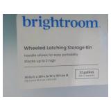 32 Gallon Tote and Cover with Wheel...