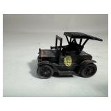 Lot of (2) Vintage Pencil Sharpeners Lot of (2) Vintage Pencil Sharpeners