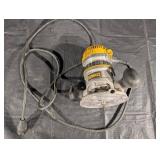 DeWALT DW616 1-3/4 HP Router - 120V Fixed Base, 11A, 24,500 RPM DeWALT DW616 1-3/4 HP Router - 120V Fixed Base, 11A, 24,500 RPM