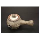 Japanese Stoneware Teapot Set with 4 Cups & White Swirl Bowl in Box - Gray Crackle Glaze Japanese Stoneware Teapot Set with 4 Cups & White Swirl Bowl in Box - Gray Crackle Glaze