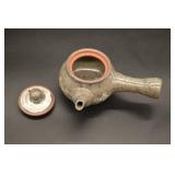 Japanese Stoneware Teapot Set with 4 Cups & White Swirl Bowl in Box - Gray Crackle Glaze Japanese Stoneware Teapot Set with 4 Cups & White Swirl Bowl in Box - Gray Crackle Glaze