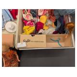Barbie Carry Case With 2 Vintage Dolls & Assorted Clothing Accessories - 1960s Barbie Carry Case With 2 Vintage Dolls & Assorted Clothing Accessories - 1960s