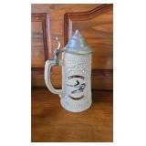 2 Steins Barracuda and Military Eagle and Red 2 Steins Barracuda and Military Eagle and Red