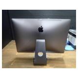 Apple iMacPro1,1 A1862 // INTEL XEON W-2140B 3.2 Ghz // 32GB DDR4 // 1TB SSD // Includes IOS and CAB-AC power cable // crack in screen Apple iMacPro1,1 A1862 // INTEL XEON W-2140B 3.2 Ghz // 32GB DDR4 // 1TB SSD // Includes IOS and CAB-AC power cable // crack in screen