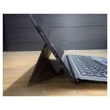 Dell Latitude 5285 // INTEL CORE I5-7300U 2.7 Ghz // 8GB RAM // 256GB SSD // No power adapter // NO OS Dell Latitude 5285 // INTEL CORE I5-7300U 2.7 Ghz // 8GB RAM // 256GB SSD // No power adapter // NO OS