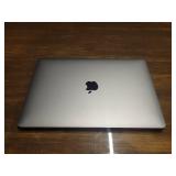 Apple MacBookPro 14,2 A1706 // INTEL CORE I5-7267U 3.0 Ghz // 16GB LPDDR3 SDRAM // 500GB SSD // Includes IOS and power adapter // keymarks on screen, anti-glare film is wearing away on top corners of Apple MacBookPro 14,2 A1706 // INTEL CORE I5-7267U 3.0 Ghz // 16GB LPDDR3 SDRAM // 500GB SSD // Includes IOS and power adapter // keymarks on screen, anti-glare film is wearing away on top corners of