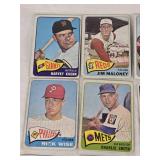 Lot of 26 Vintage Baseball Cards Featuring Players like Jim Maloney, Harvey Kuenn, and Mickey Lolich Lot of 26 Vintage Baseball Cards Featuring Players like Jim Maloney, Harvey Kuenn, and Mickey Lolich