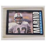 Dan Marino 2nd Year! 1985 Topps #314 - Miami Dolphins Football Card Dan Marino 2nd Year! 1985 Topps #314 - Miami Dolphins Football Card