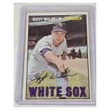Hoyt Wilhelm 1967 Topps #422 - Chicago White Sox Vintage Baseball Card Hoyt Wilhelm 1967 Topps #422 - Chicago White Sox Vintage Baseball Card
