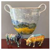 DR - Goebel Artis Orbis Vase and 2 Cow Parade Figurines DR - Goebel Artis Orbis Vase and 2 Cow Parade Figurines