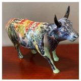 DR - Goebel Artis Orbis Vase and 2 Cow Parade Figurines DR - Goebel Artis Orbis Vase and 2 Cow Parade Figurines