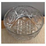 DR - Vintage Elegant Crystal and Glass Bowls & Dishes DR - Vintage Elegant Crystal and Glass Bowls & Dishes