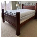 LL - Queen Size Bed Frame with Headboard & Footboard & Bedding LL - Queen Size Bed Frame with Headboard & Footboard & Bedding