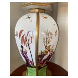 Vintage Chinese Hand-Painted Porcelain Table Lamp with Birds and Figures Vintage Chinese Hand-Painted Porcelain Table Lamp with Birds and Figures