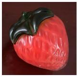 DR - Art Glass Pear & Strawberry Figurines DR - Art Glass Pear & Strawberry Figurines