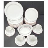 Porsgrund Norway Octavia Red Pattern Dinnerware Set