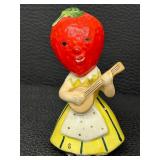 Vintage Napco anthropomorphic Fruit Salt and Pepper Shaker Set