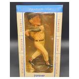 Cooperstown Collection Legends of the Park HOF Great Ted Williams Bobble Head