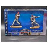 2000 Starting Lineup Classic Double Griffey Jr/Jones Figures