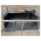 WOLVERINE SLIDING LOADER ROCK SCREENING SHOVEL RSB78