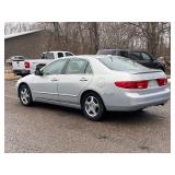2005 HONDA ACCORD HYBRID *No Accidents* (NO RESERVE)