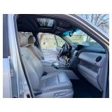 2009 HONDA PILOT TOURING W/NAVI W/DVD *All Wheel Drive* (NO RESERVE)