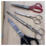 Vintage metal scissors, fabric pinking shears and Pin-it skirt marker.