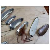 Dardevle Lot + copper weedless 'Dardevlet', Multiple 'Dardevlet' various styles, Dardevle's 'IMP', Cop E-cat Jr 7500, and extras.