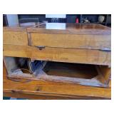 Vintage 1946 Philco Model 46-1203 tube radio and record player in a wooden case - works!