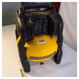DEWALT 60V MAX* 2.5 Gallon Cordless Air Compressor Model DCC2560T1