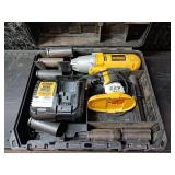 DEWALT 20V MAX 1/2 in. High Torque Impact Wrench Kit - works