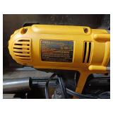 DEWALT 20V MAX 1/2 in. High Torque Impact Wrench Kit - works