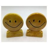 Treasure Crafts Smiley Face 'Have a Happy Day' Salt and Pepper Shakers