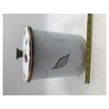 Vintage Georges Briard Metal Cookie Tin