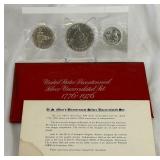 1976 1776-1976 Bicentennial 40% Silver Uncirculated 3 Coin Set - original pacakge with COA, red packet has fire damage 1976 1776-1976 Bicentennial 40% Silver Uncirculated 3 Coin Set - original pacakge with COA, red packet has fire damage