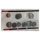 2004 uncirculated P & D us mint coin set OGP (20 coins) - original pacakge with COA and envelope 2004 uncirculated P & D us mint coin set OGP (20 coins) - original pacakge with COA and envelope